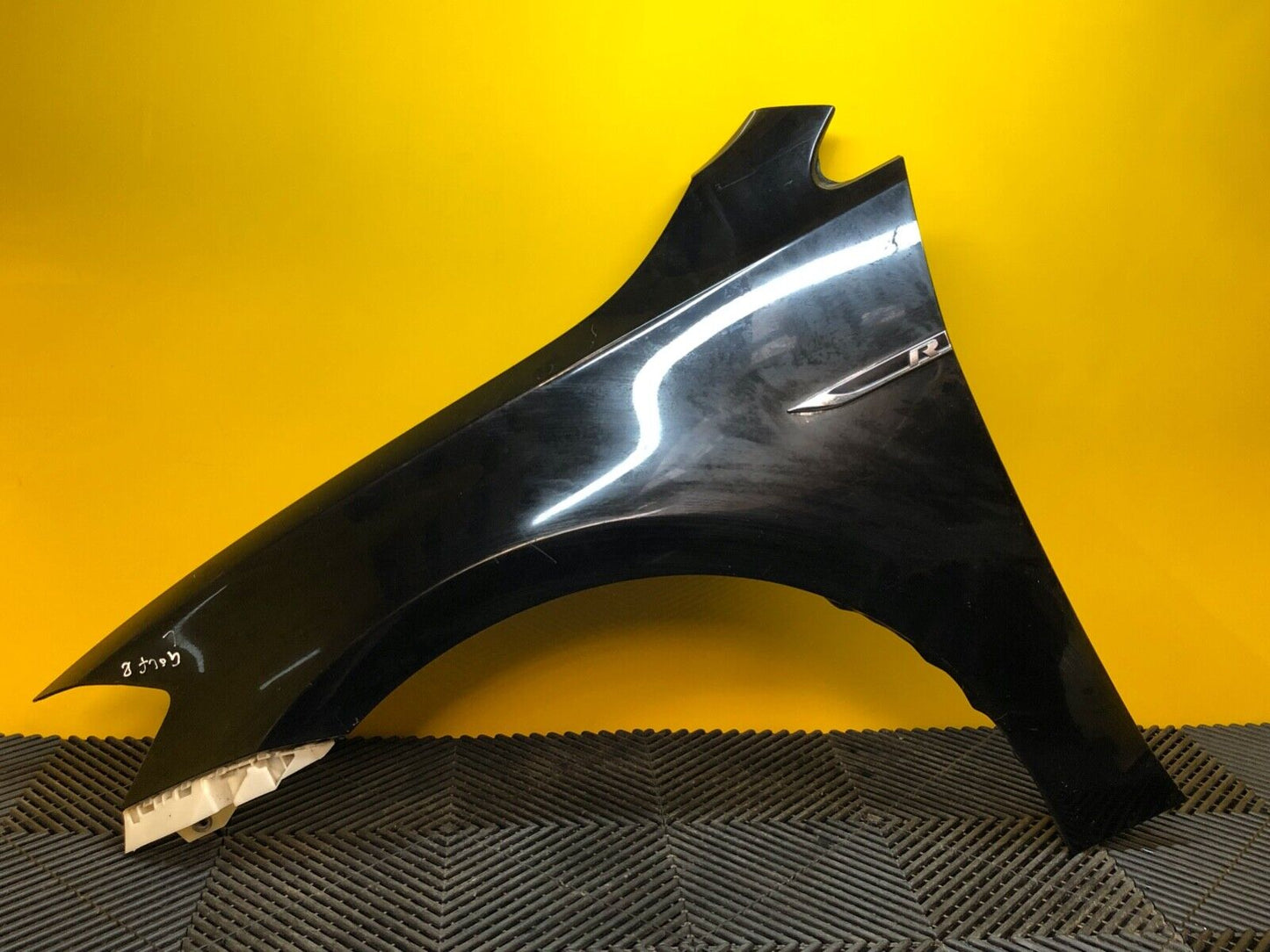 VOLKSWAGEN GOLF R MK7.5 WING FRONT PASSENGER SIDE LEFT FENDER OEM GENUINE