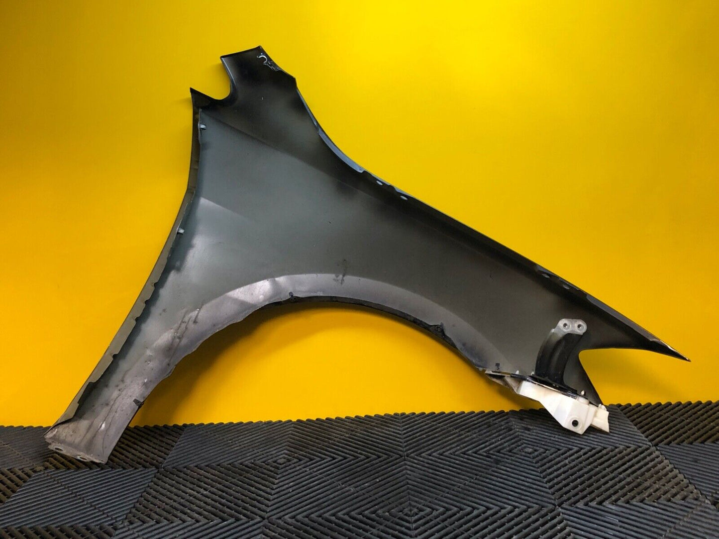 VOLKSWAGEN GOLF R MK7.5 WING FRONT PASSENGER SIDE LEFT FENDER OEM GENUINE