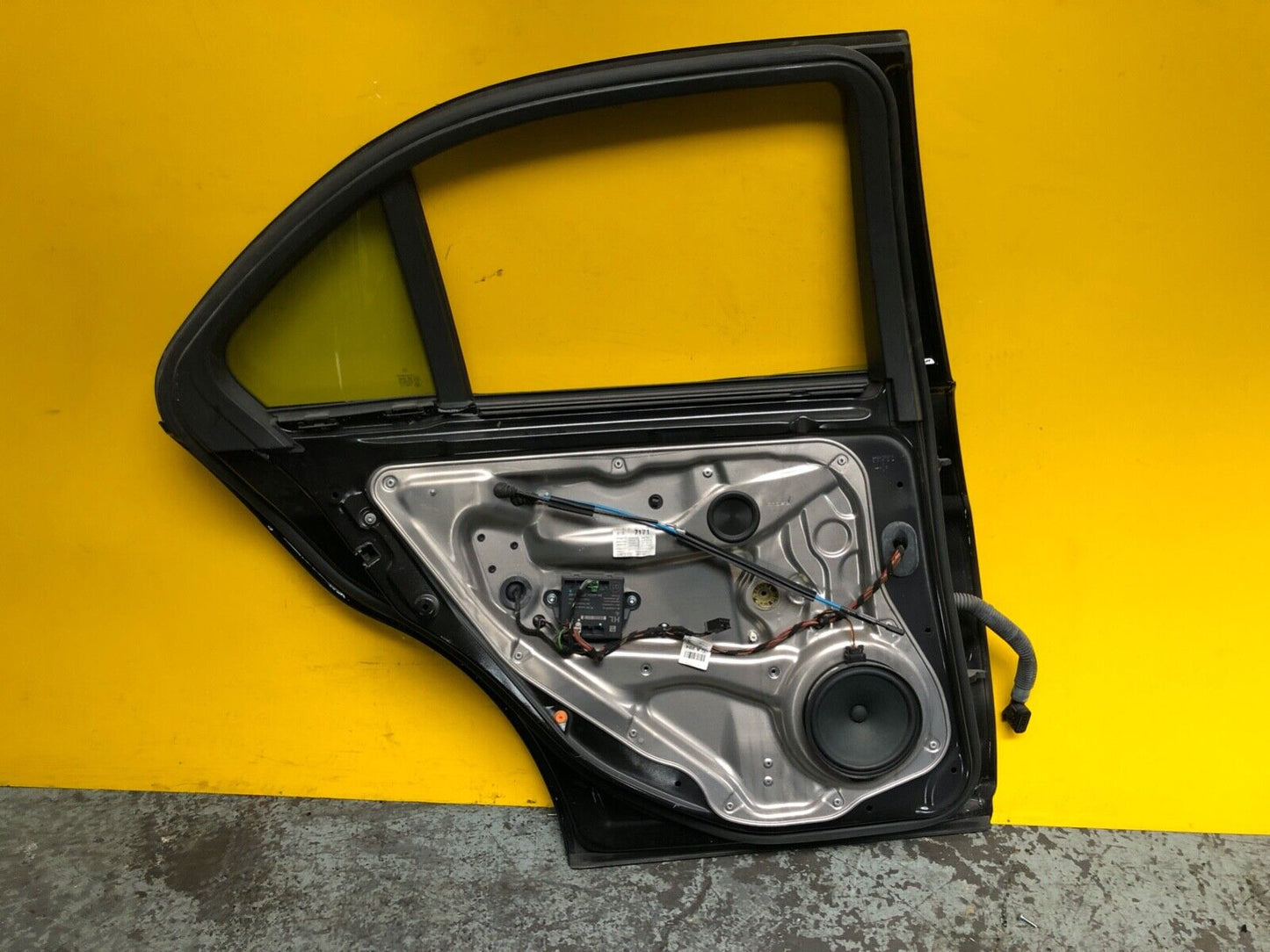 MERCEDES E CLASS SALOON W212 2013 - 2016 DOOR PASSENGER SIDE REAR LEFT