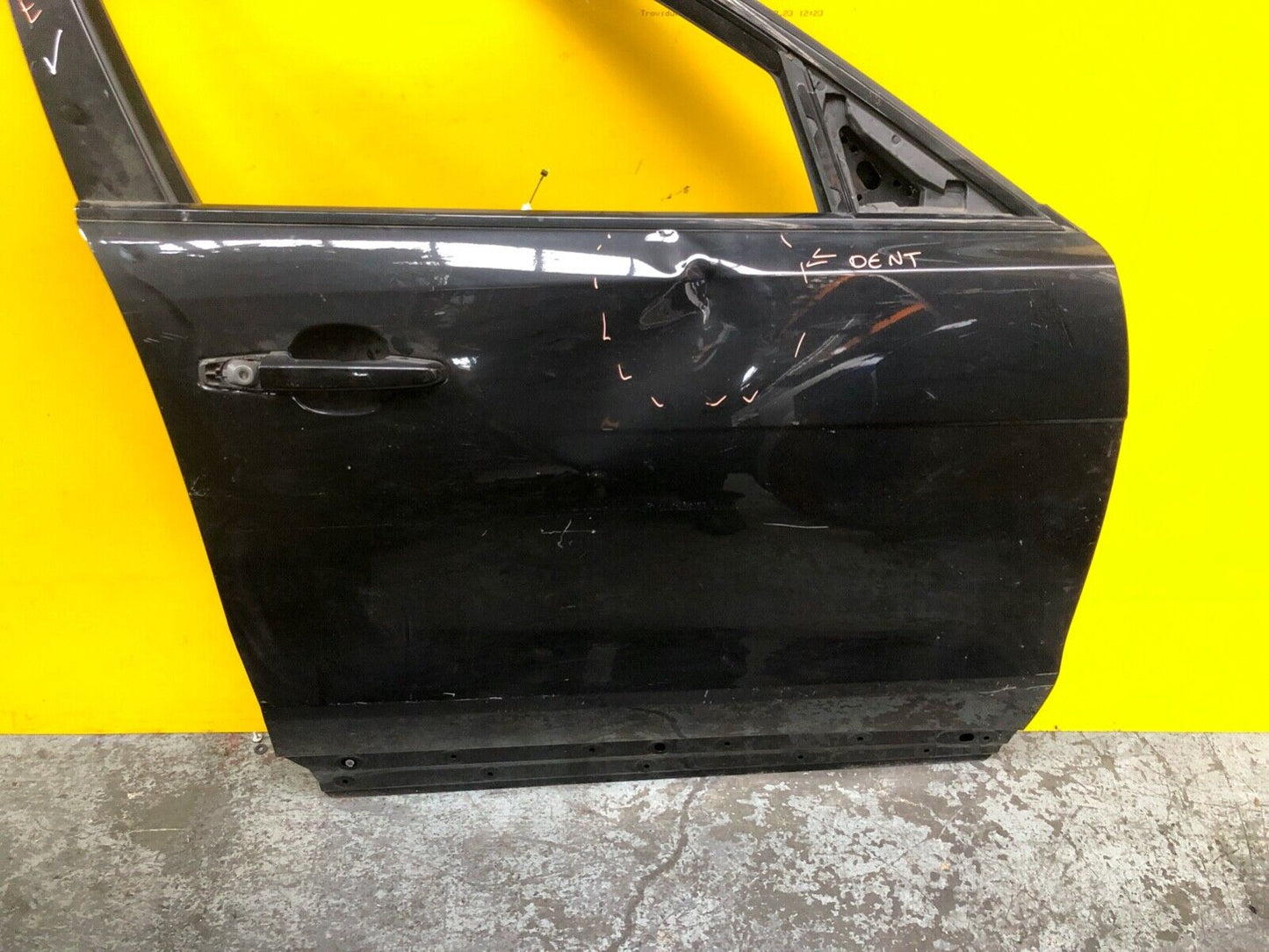 JAGUAR F PACE X761 2015 - 2024 DOOR DRIVER SIDE FRONT RIGHT DAMAGE