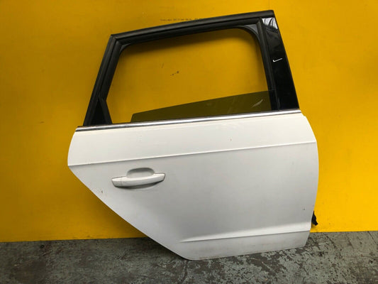 AUDI A3 8V MK3 DOOR DRIVER SIDE REAR RIGHT WITH GLASS IN WHITE