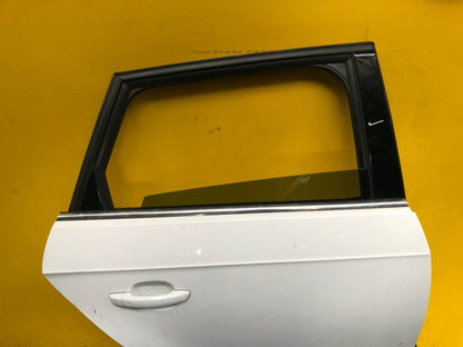 AUDI A3 8V MK3 DOOR DRIVER SIDE REAR RIGHT WITH GLASS IN WHITE