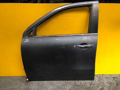 MERCEDES BENZ X CLASS W470 DOOR PASSENGER SIDE FRONT LEFT WITH GLASS