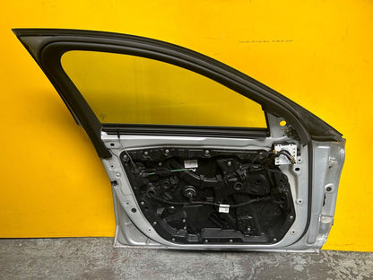 MERCEDES C CLASS W205 2014 - 2021 DOOR PASSENGER SIDE FRONT LEFT WITH GLASS