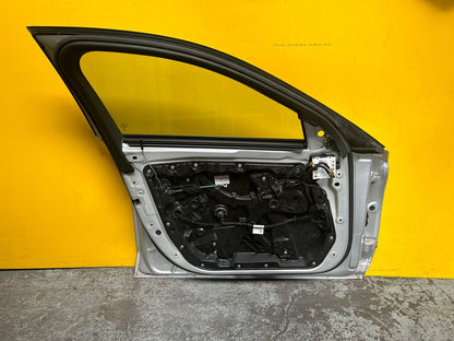 MERCEDES C CLASS W205 2014 - 2021 DOOR PASSENGER SIDE FRONT LEFT WITH GLASS