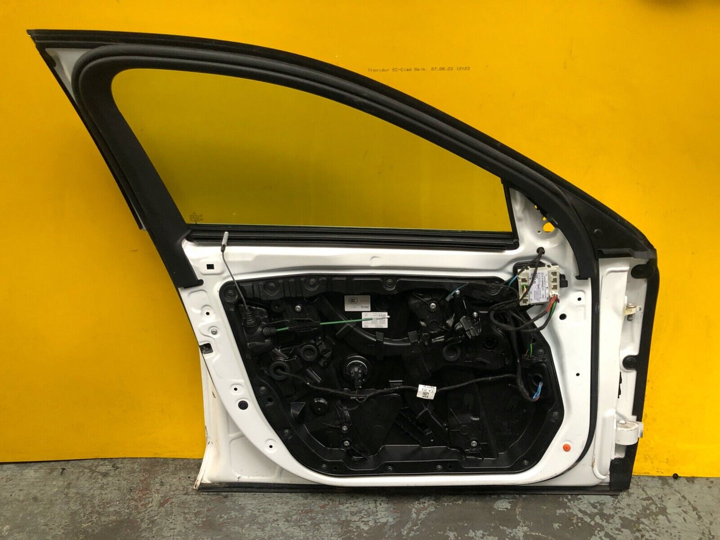 MERCEDES C CLASS W205 2014 - 2021 DOOR PASSENGER SIDE FRONT LEFT