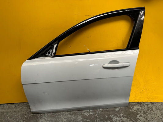 JAGUAR XE X760 2015 - 2023 DOOR PASSENGER SIDE FRONT LEFT WITH GLASS WHITE