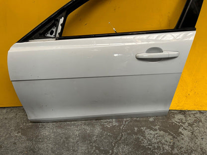 JAGUAR XE X760 2015 - 2023 DOOR PASSENGER SIDE FRONT LEFT WITH GLASS WHITE