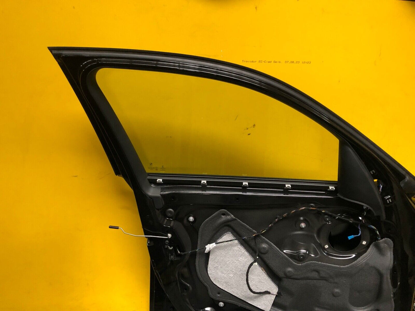 BMW 3 SERIES F30 2011 - 2019 DOOR PASSENGER SIDE FRONT LEFT COMPLETE WITH GLASS