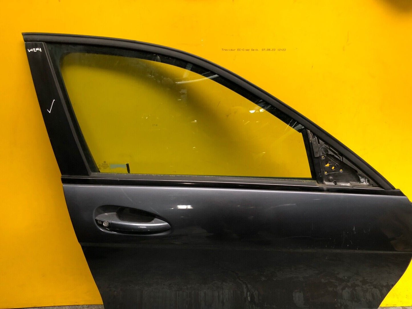 MERCEDES C CLASS SALOON W204 2008-2014 DOOR DRIVER SIDE FRONT RIGHT WITH GLASS