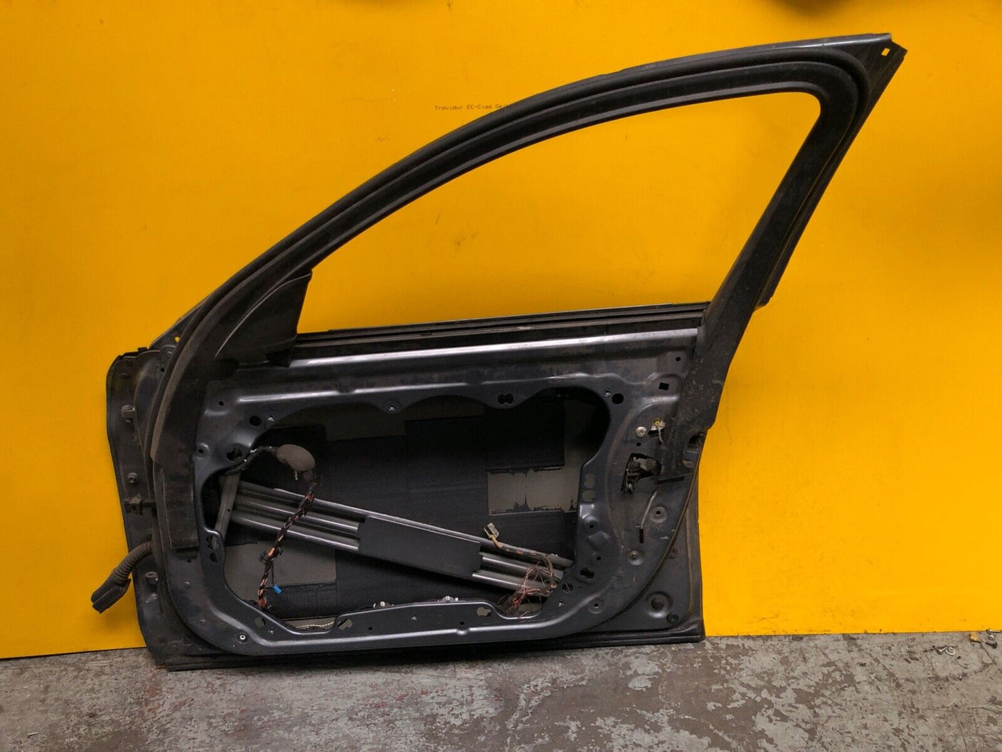 BMW 5 M5 SERIES G30 G31 F90 2017-2023 DOOR DRIVER SIDE FRONT RIGHT WITHOUT GLASS