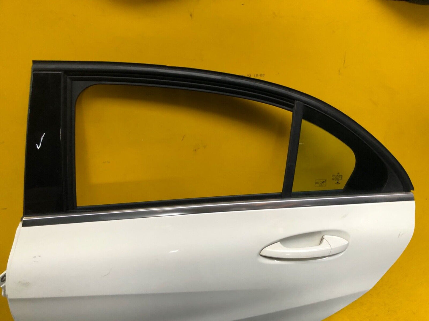 MERCEDES BENZ A CLASS W176 2012-2018 DOOR PASSENGER SIDE REAR LEFT WITH GLASS