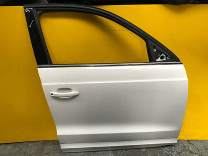 AUDI Q3 8U MK1 DOOR DRIVER SIDE FRONT RIGHT WITH GLASS IN WHITE