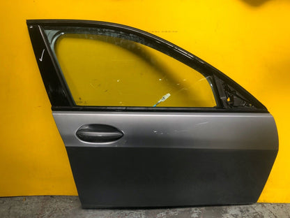 BMW 1 SERIES F40 2019 - 2024 DOOR DRIVER SIDE FRONT RIGHT COMPLETE WITH GLASS