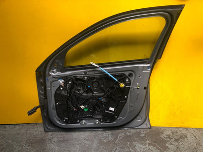 BMW 1 SERIES F40 2019 - 2024 DOOR DRIVER SIDE FRONT RIGHT COMPLETE WITH GLASS