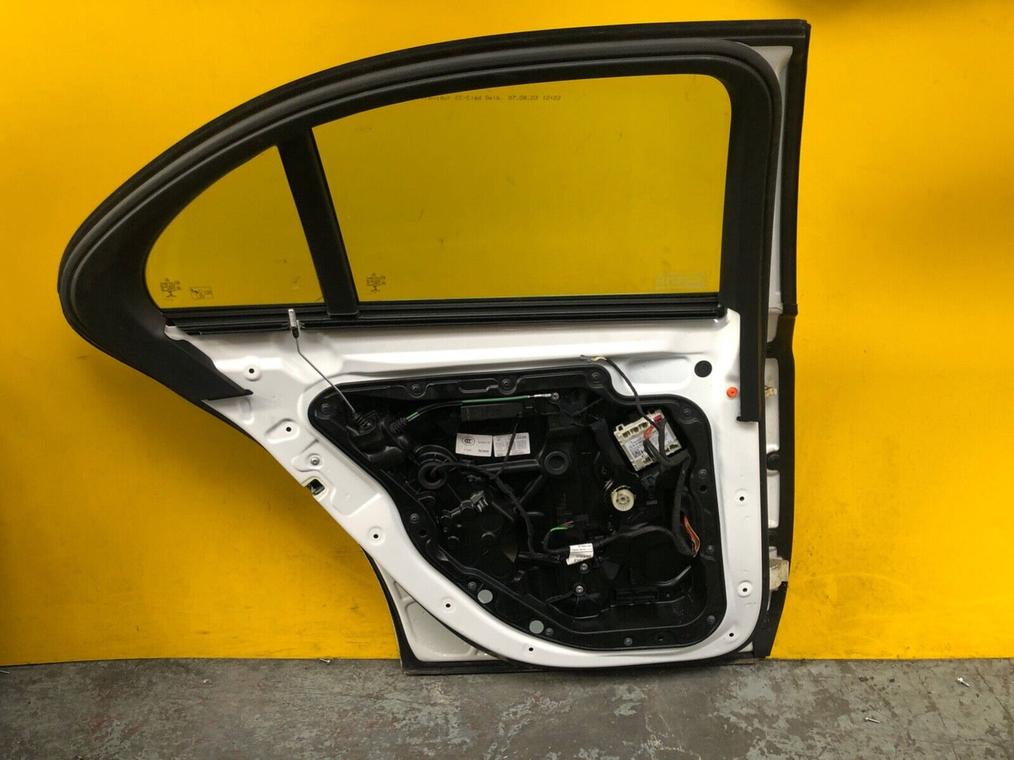 MERCEDES E CLASS SALOON W213 2015 - 2019 DOOR PASSENGER SIDE REAR LEFT