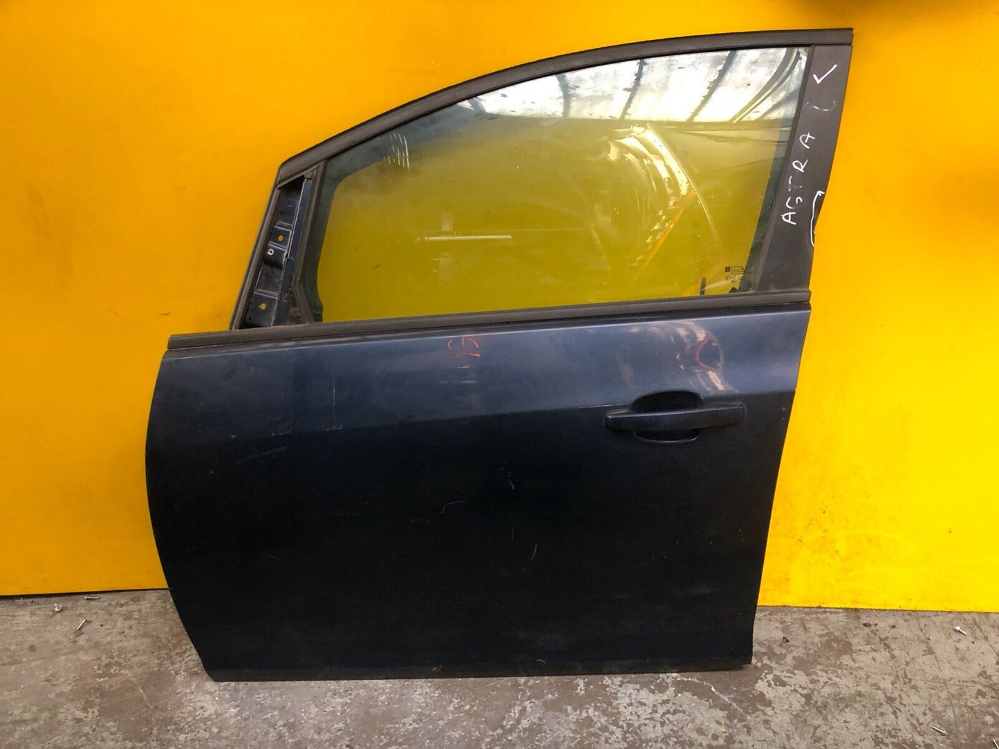 VAUXHALL ASTRA J 2009 - 2016 DOOR PASSENGER SIDE FRONT LEFT WITH GLASS