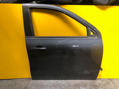 MERCEDES BENZ X CLASS W470 DOOR DRIVER SIDE FRONT RIGHT WITH GLASS