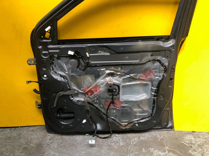 MERCEDES BENZ X CLASS W470 DOOR DRIVER SIDE FRONT RIGHT WITH GLASS