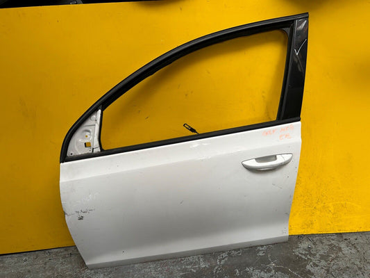 VOLKSWAGEN GOLF MK6 2009 - 2012 PASSENGER SIDE FRONT LEFT DOOR WITH GLASS