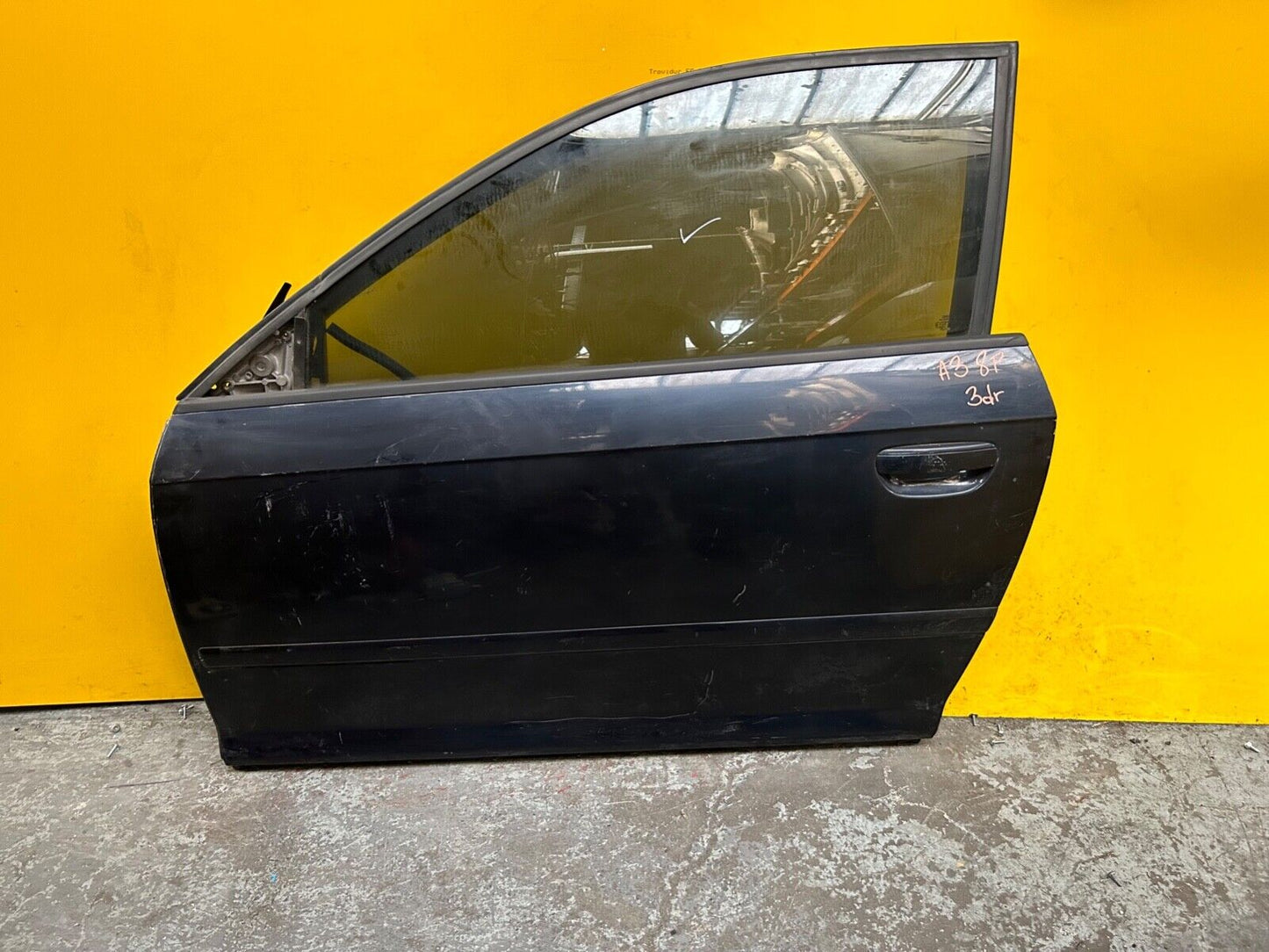 AUDI A3 8P 2003 - 2012 DOOR PASSENGER SIDE LEFT WITH GLASS IN BLUE