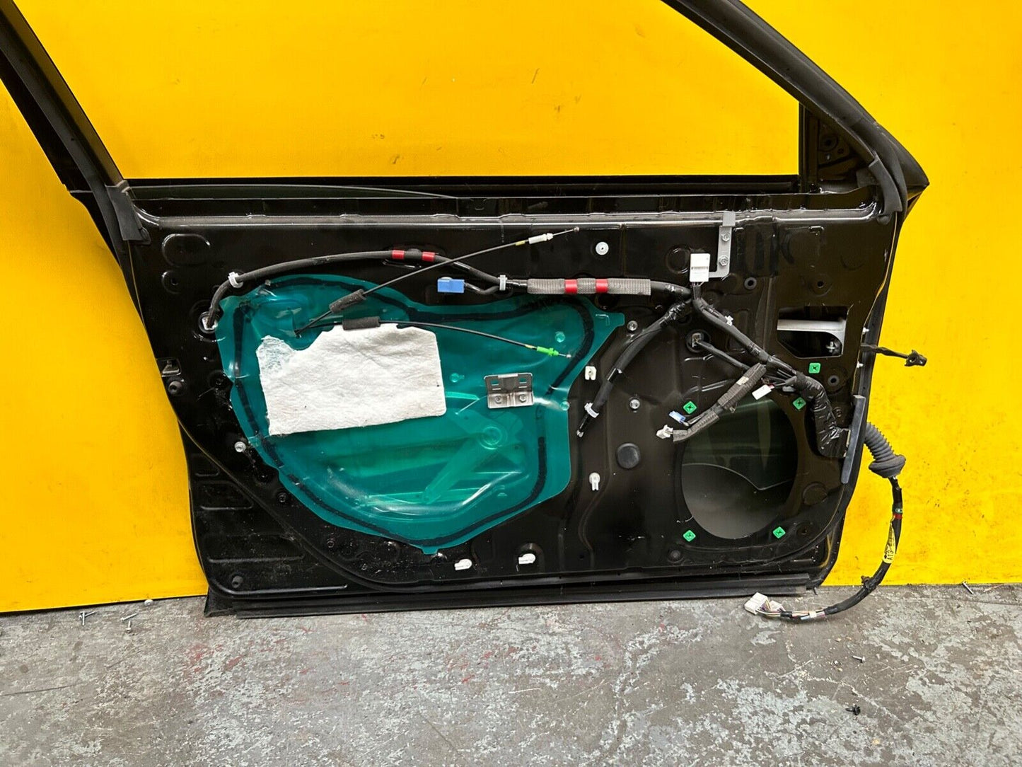 LEXUS CT200H 2011 - 2020 DOOR PASSENGER SIDE FRONT LEFT