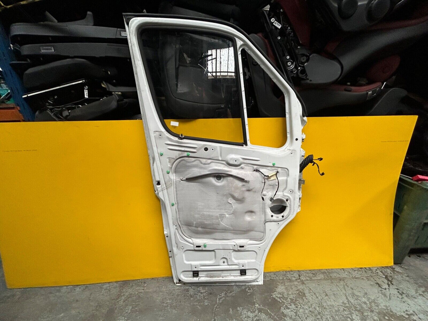 MERCEDES SPRINTER W906 DOOR PASSENGER SIDE FRONT LEFT IN WHITE 08-14