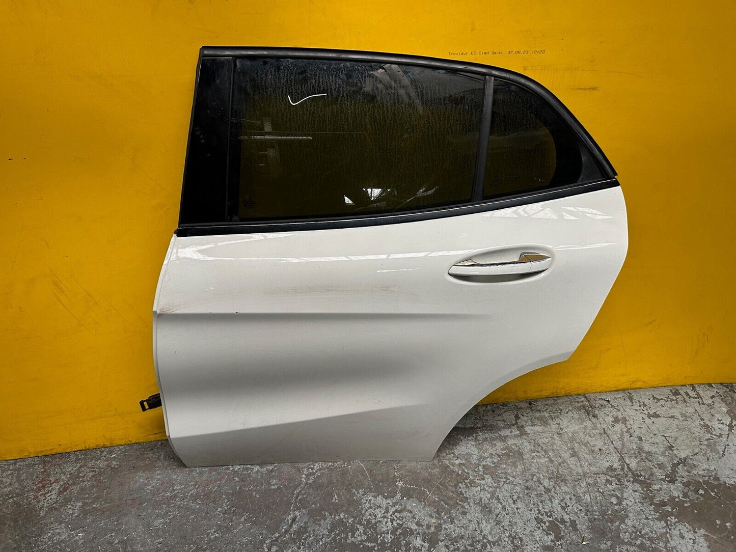 MERCEDES BENZ GLA X156 W156 DOOR PASSENGER SIDE REAR LEFT WITH GLASS COMPLETE