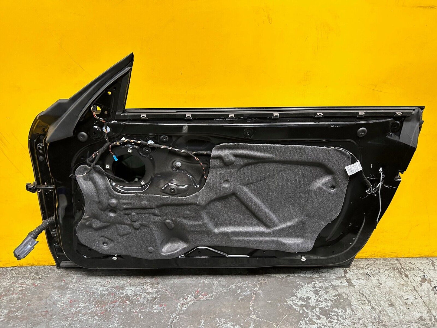 BMW 2 SERIES F22 F23 F87 M2 DRIVER SIDE DOOR RIGHT COMPLETE WITH WINDOW