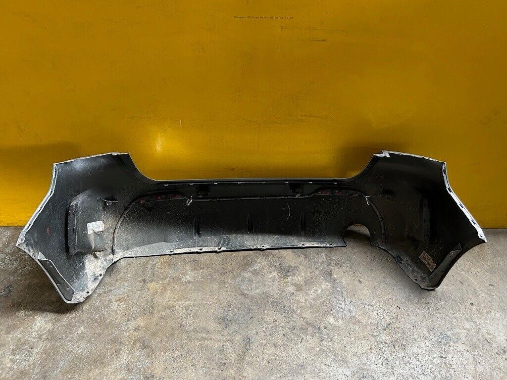 BMW 1 SERIES F40 M-SPORT 2022 REAR BUMPER COMPLETE WITH DIFFUSER AND PDC GENUINE