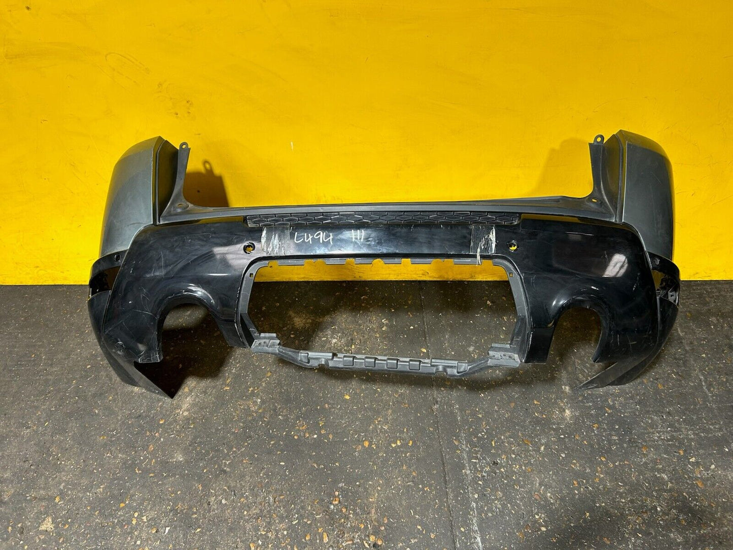 RANGE ROVER SPORT 2013 - 2018 L494 REAR BUMPER WITH PDC HOLES GENUINE