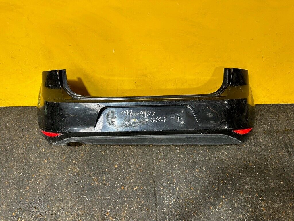 VOLKSWAGEN GOLF MK7 2013 - 2017 COMPLETE REAR BUMPER WITH PDC 5G6807421