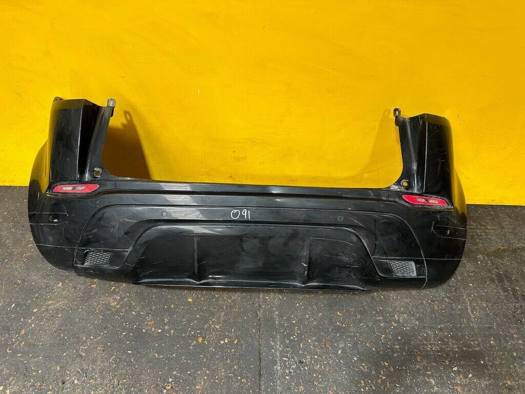 RANGE ROVER EVOQUE L551 2019 - 2023 GENUINE REAR BUMPER COMPLETE WITH PDC HOLES