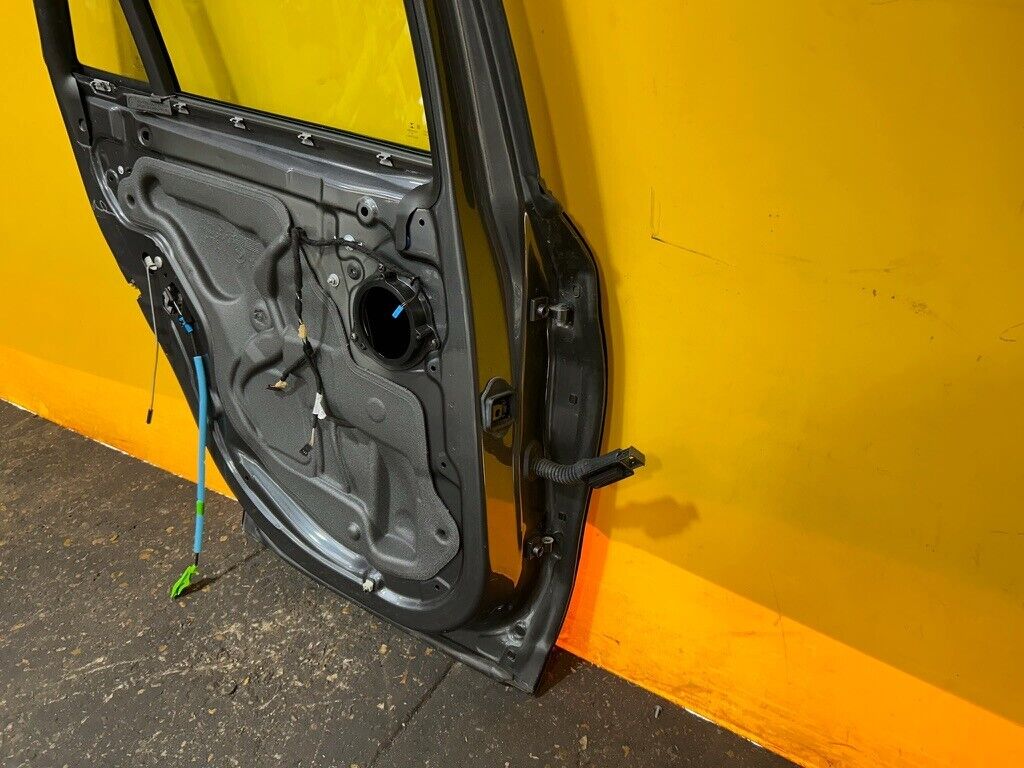 BMW X1 F48 2015 - 2022 DOOR PASSENGER SIDE REAR LEFT WITH GLASS COMPLETE