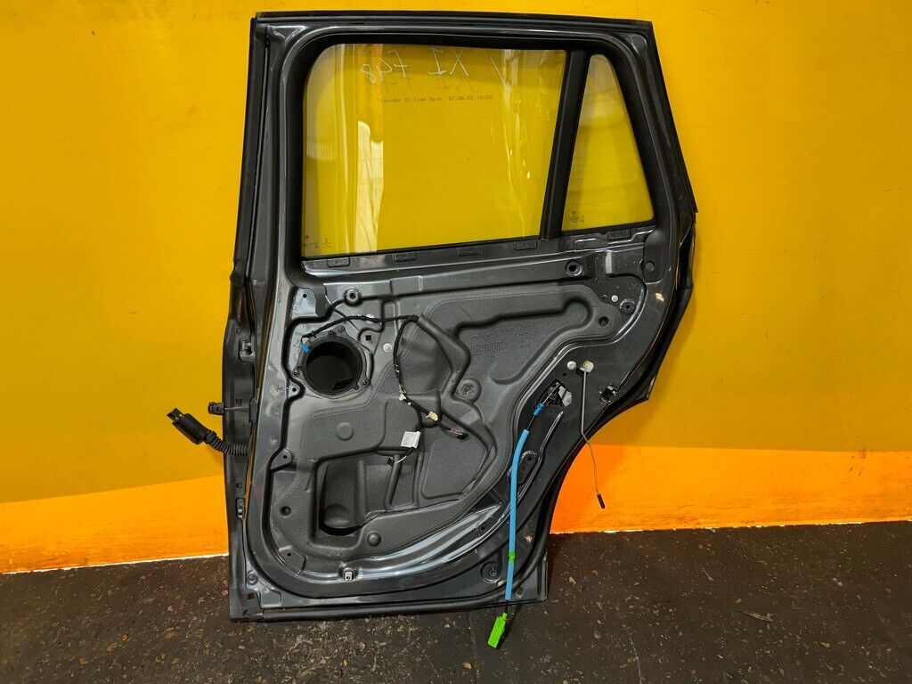 BMW X1 F48 2015 - 2022 DOOR DRIVER SIDE REAR RIGHT WITH GLASS COMPLETE