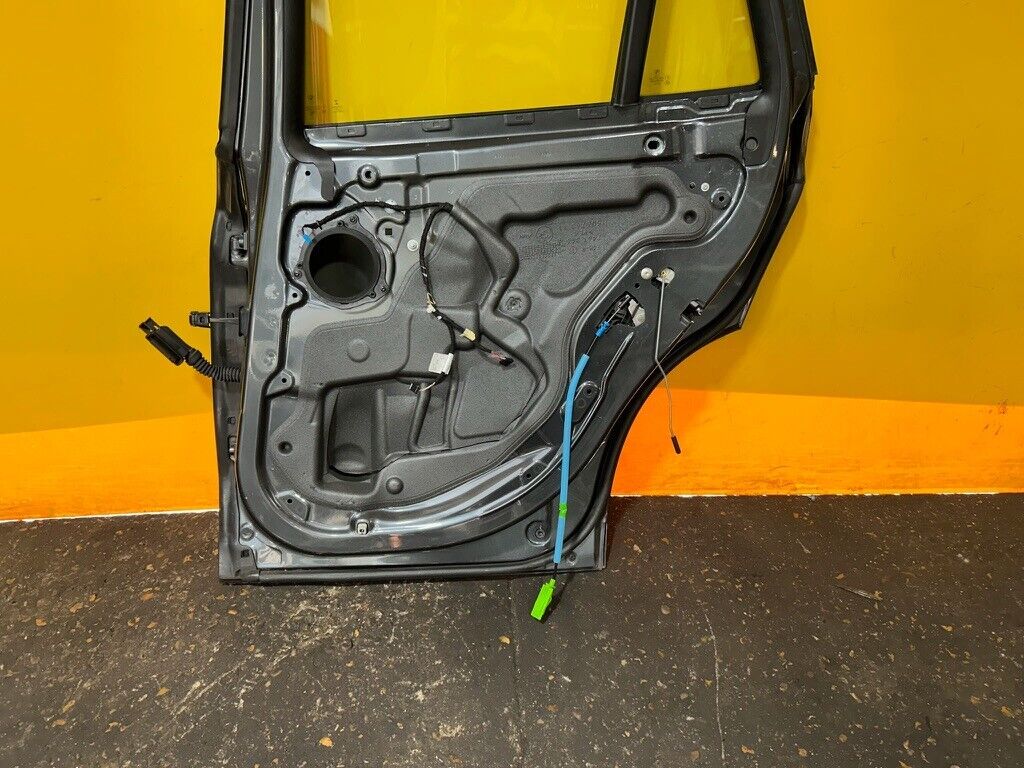 BMW X1 F48 2015 - 2022 DOOR DRIVER SIDE REAR RIGHT WITH GLASS COMPLETE