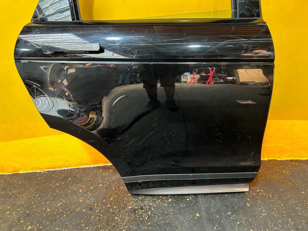 RANGE ROVER EVOQUE L551 18-23 REAR DOOR DRIVER SIDE RIGHT COMPLETE WITH GLASS